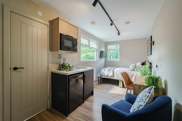 6 bed house, Heeley Road, Selly Park, Birmingham, B296EN - Image 1